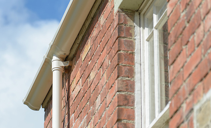 White Cast Iron Gutter